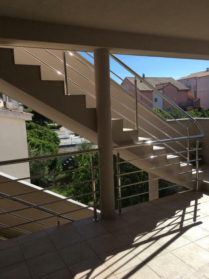 Luxury Apartments Vucinic פירובאץ מראה חיצוני תמונה